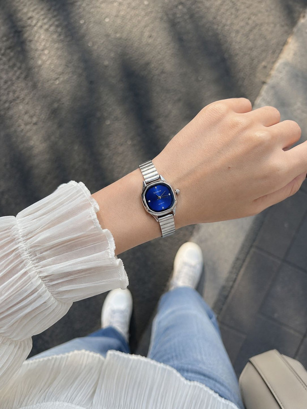 ساعت مچی زنانه کاسیو Casio با بند فلزی نقرهای